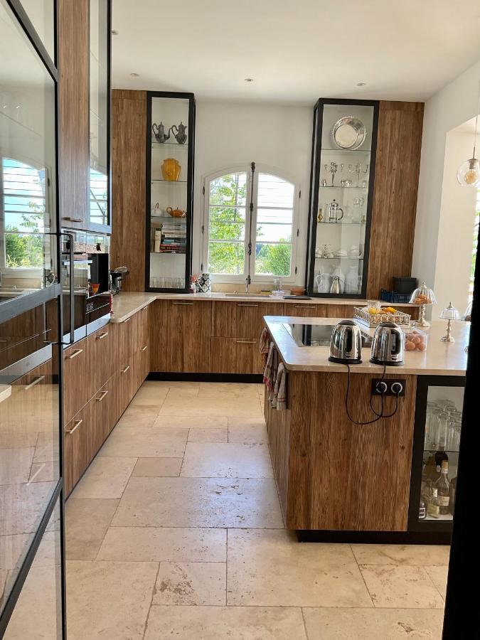 La Soleillade Aixoise Bed and Breakfast Αιξ-αν-Προβάνς Εξωτερικό φωτογραφία