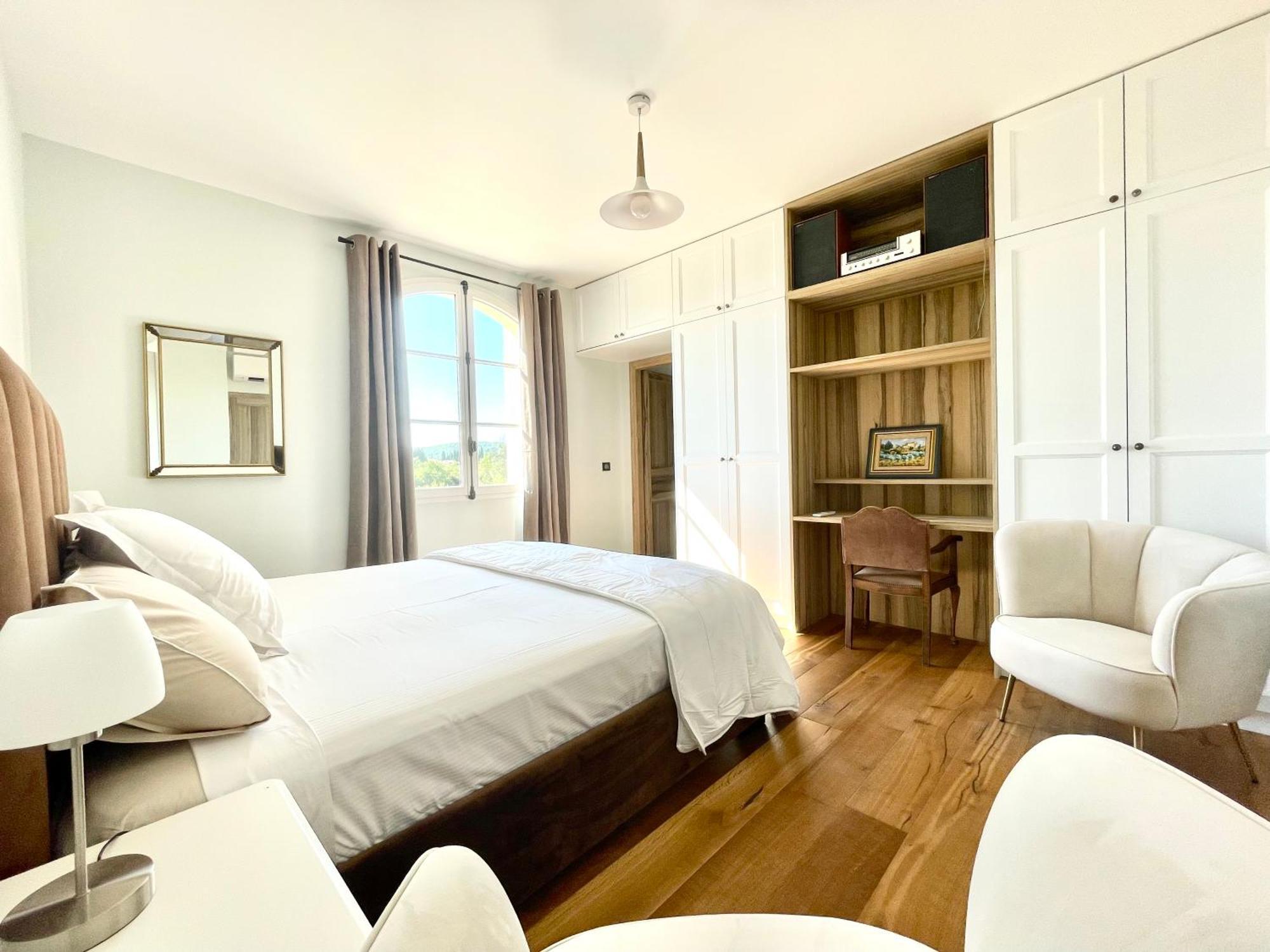 La Soleillade Aixoise Bed and Breakfast Αιξ-αν-Προβάνς Δωμάτιο φωτογραφία