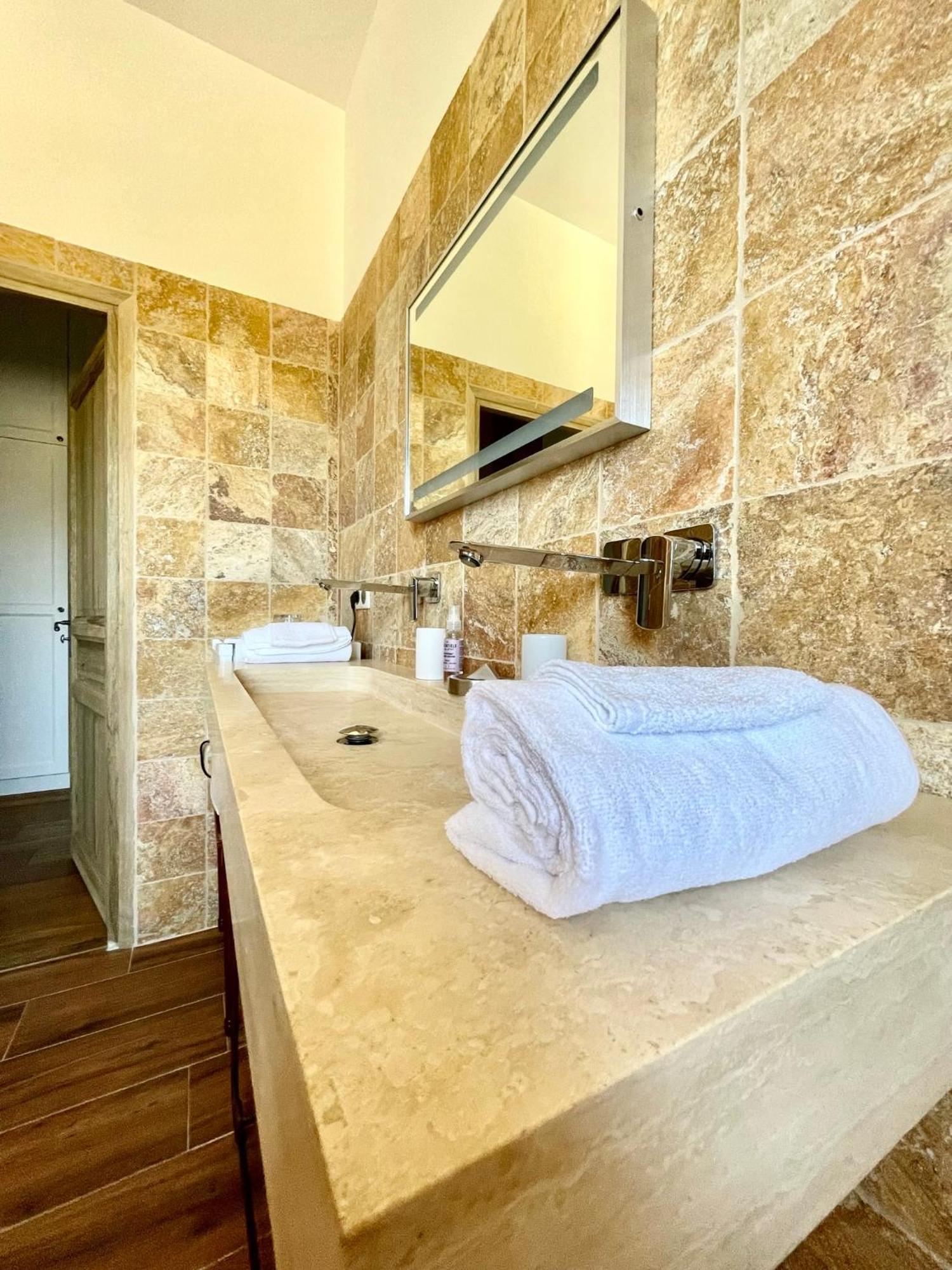 La Soleillade Aixoise Bed and Breakfast Αιξ-αν-Προβάνς Δωμάτιο φωτογραφία